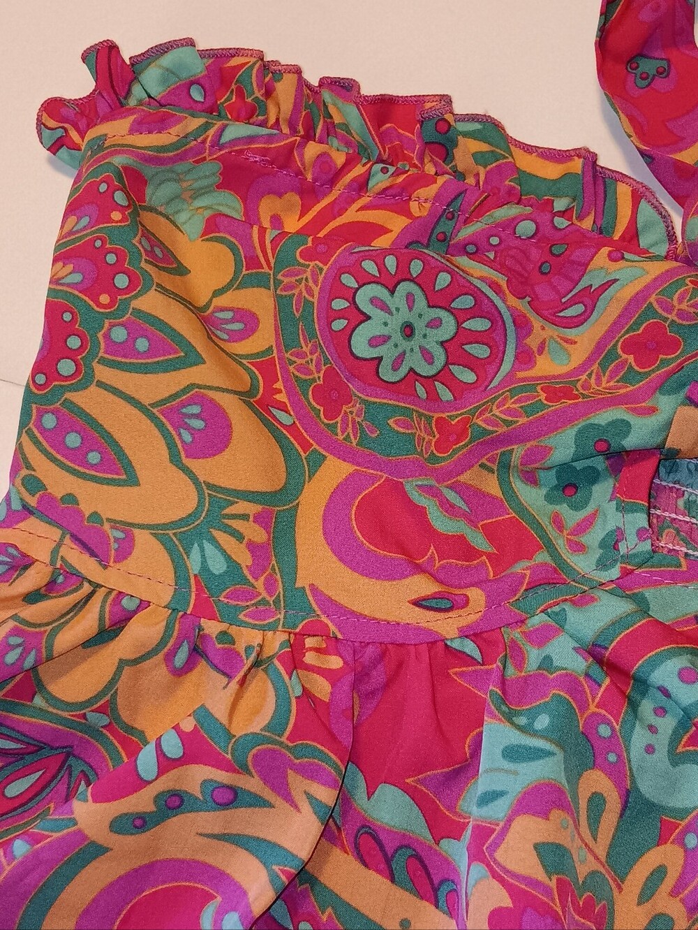 SolyHux Multicolored Print Halter Top Small NEW - Picture 6 of 8